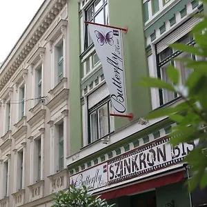 Butterfly Danube Oda ve Kahvaltı